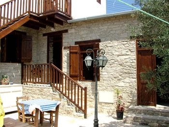 Romios Holiday Apartments