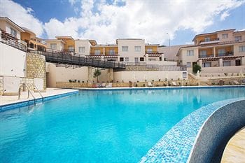Club Coral View Resort